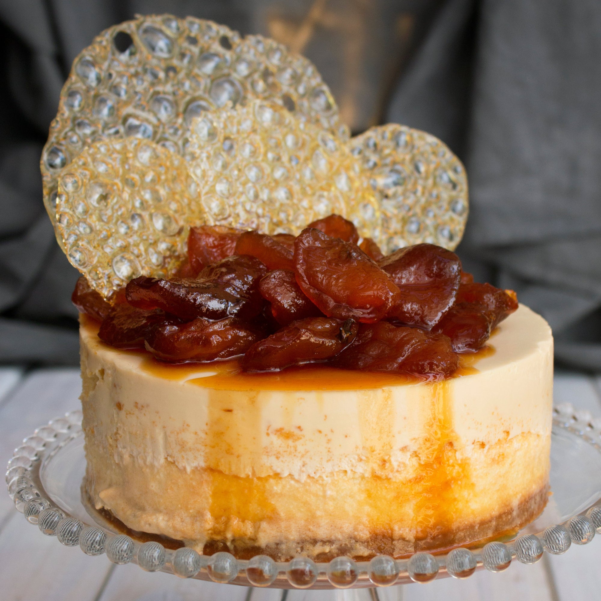 CHEESECAKE DE CHOCOLATE BRANCO E COMPOTA DE MAÇÃ