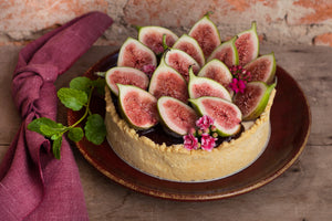 TORTA DE FIGOS E PISTACHE